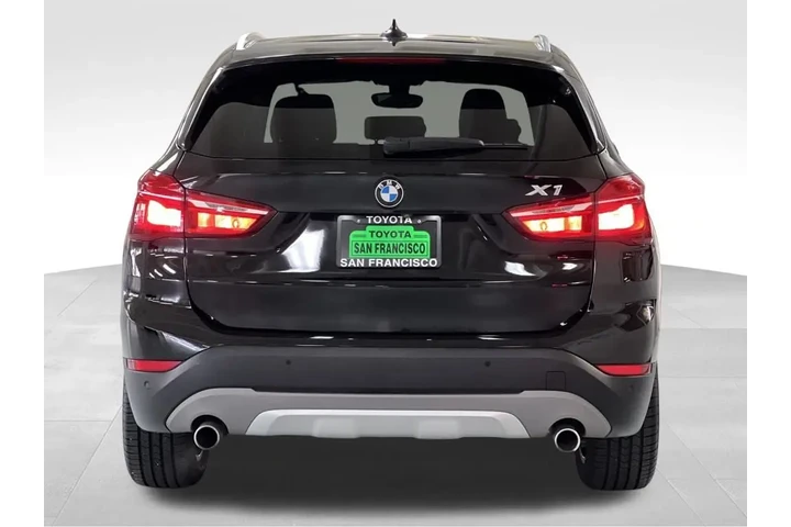 $15688 : 2018 X1 sDrive28i image 4