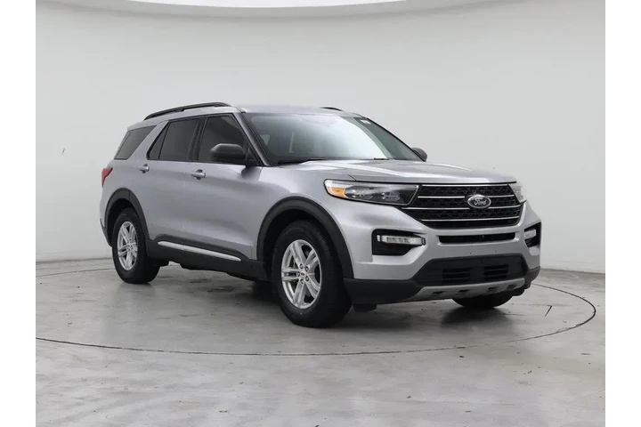 $27998 : Ford Explorer 2024 XLT 4dr S image 1