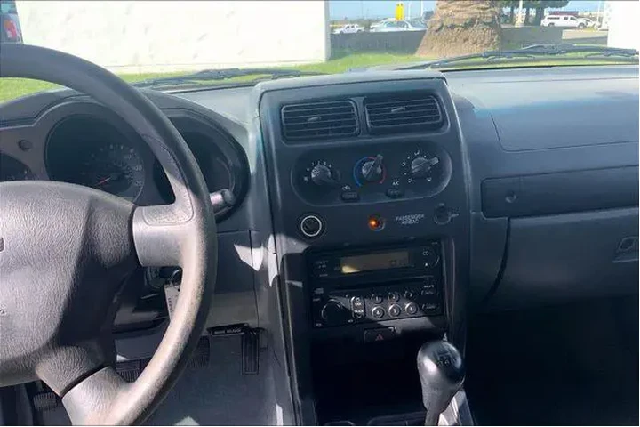 $8995 : Nissan Frontier 2003 2dr Kin image 6