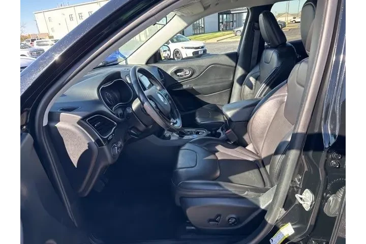 $16912 : Jeep Cherokee 2020 4x4 Latit image 10