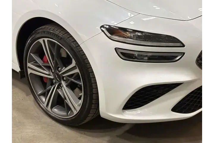 $38999 : Genesis G70 2025 AWD 2.5T St image 10