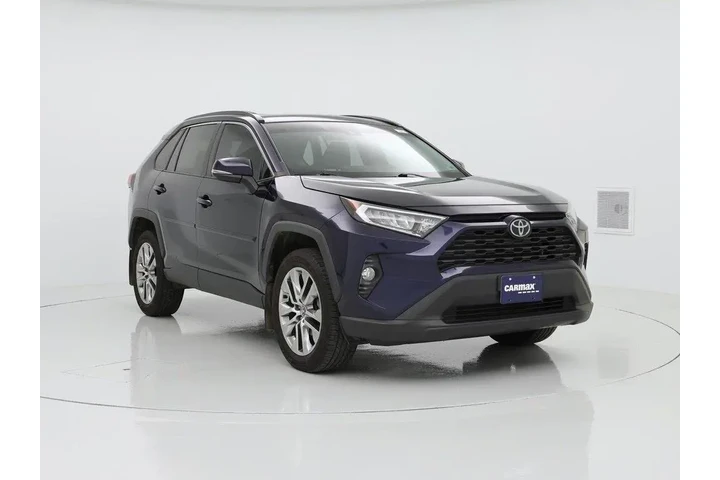 $20998 : Toyota RAV4 2020 AWD XLE Pre image 1