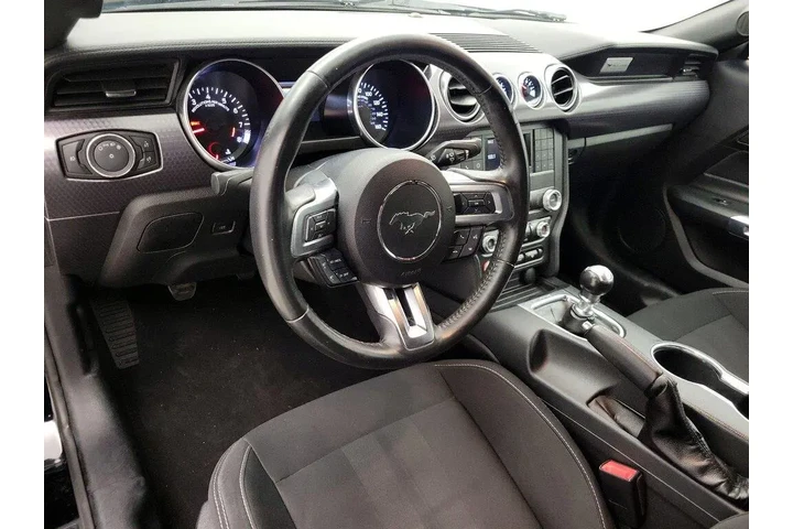 $32998 : Ford Mustang 2019 GT 2dr Fas image 9