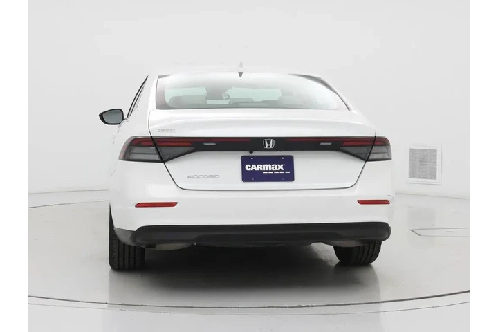 $25998 : Honda Accord 2023 EX 4dr Sed image 6