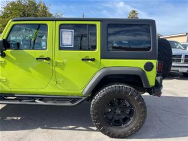 $24995 : 2017 JEEP WRANGLER UNLIMITED2 image 6