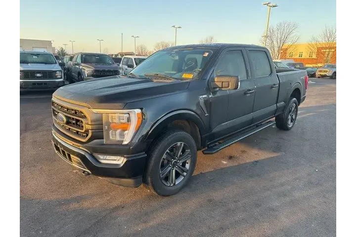 $39000 : Ford F-150 2023 4x4 XLT 4dr image 3