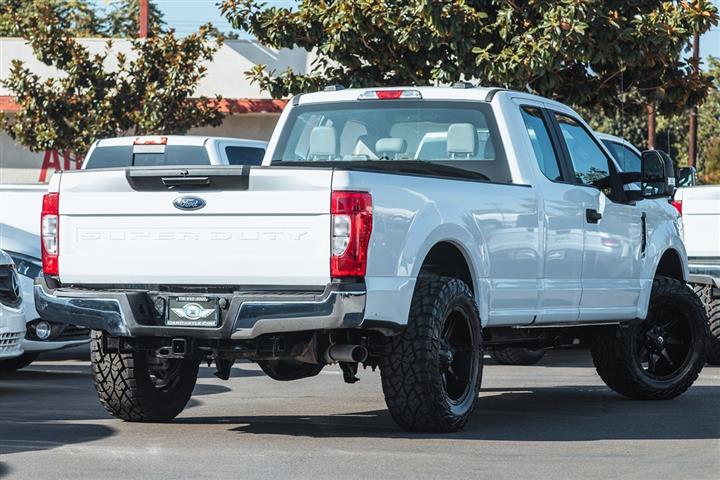 2020 Super Duty F-250 SRW XL image 6