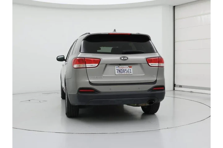 $14599 : Kia Sorento 2016 AWD LX V6 4 image 6