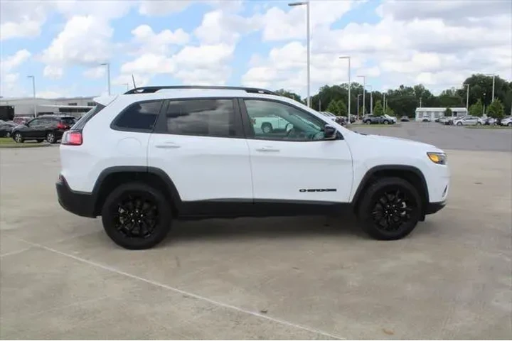 $23999 : Jeep Cherokee 2023 4x4 Altit image 5