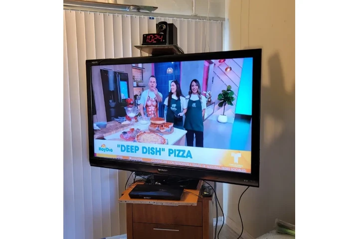 VENDO TV60" SHARP AQUOS SUR LA image 1