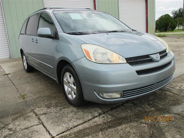 $6995 : 2005 Sienna image 2