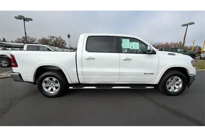 $38680 : Ram 1500 2019 4x4 Laramie 4d image 3