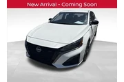 $20987 : Nissan Altima 2024 2.5 SR 4d thumbnail