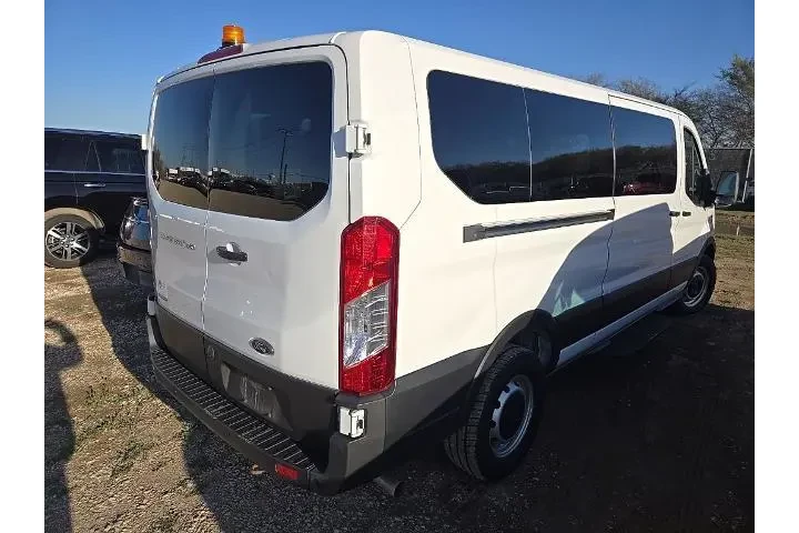 $38125 : Ford Transit 2022 350 XL 3dr image 3