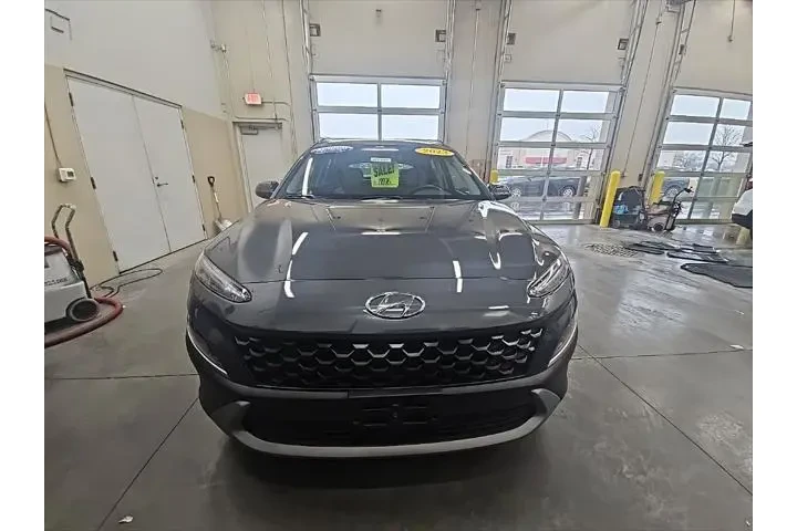 $19876 : Hyundai KONA 2023 SEL 4dr Cr image 8