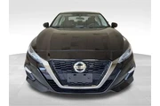 $24481 : Nissan Altima 2022 2.0 SR 4d thumbnail