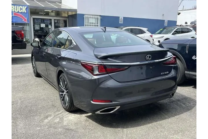 $37990 : Lexus ES 350 2023 4dr Sedan image 4