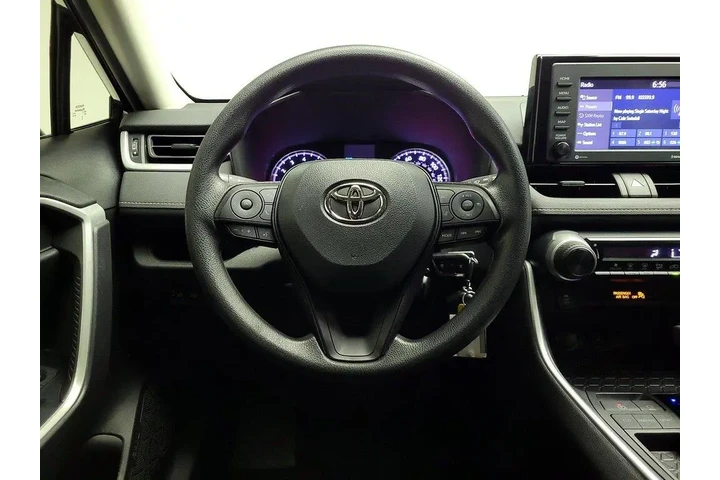 $23998 : Toyota RAV4 2022 LE 4dr SUV image 10