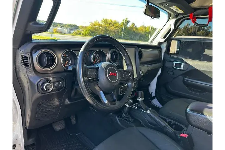 $19755 : Jeep Wrangler Unlimited 2019 image 9