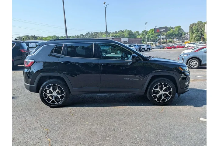 $21997 : Jeep Compass 2024 4x4 Latitu image 3