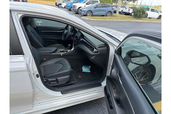 $24600 : Toyota Camry 2023 SE 4dr Sed image 4
