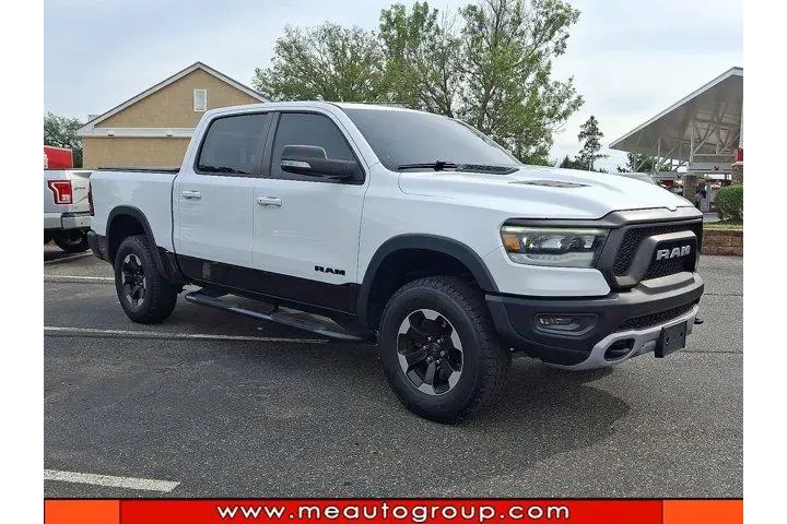 $33892 : Ram 1500 2020 4x4 Rebel 4dr image 5