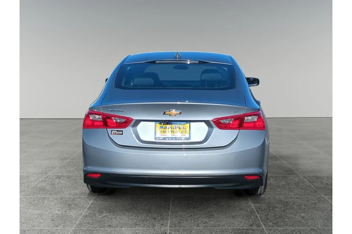 $24226 : Chevrolet Malibu 2023 LT 4dr image 4