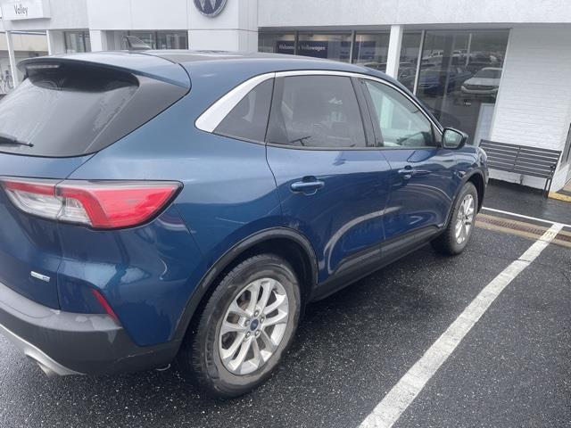 $19998 : PRE-OWNED 2020 FORD ESCAPE SE image 6