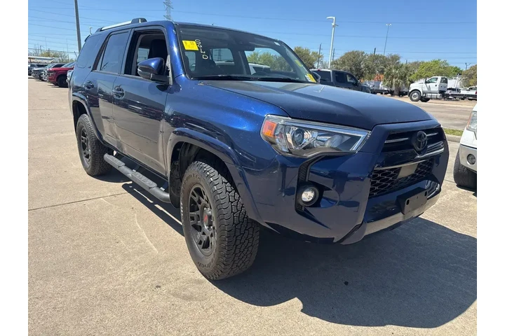 $37331 : Toyota 4Runner 2022 4x4 SR5 image 3