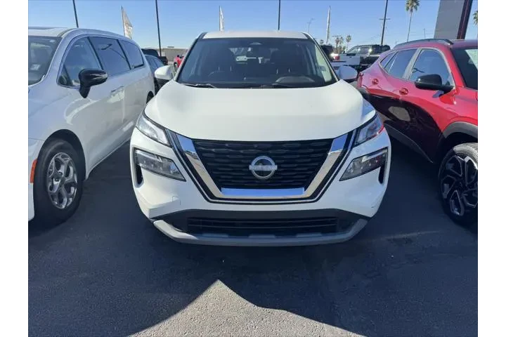 $20999 : Nissan Rogue 2023 SV 4dr Cro image 2