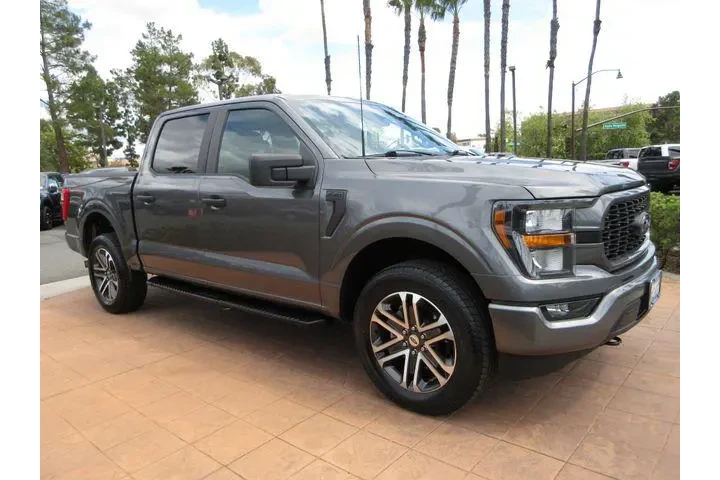 $39190 : Ford F-150 2023 4x4 XL 4dr S image 6