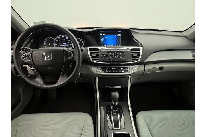 $15998 : Honda Accord 2014 LX 4dr Sed image 9