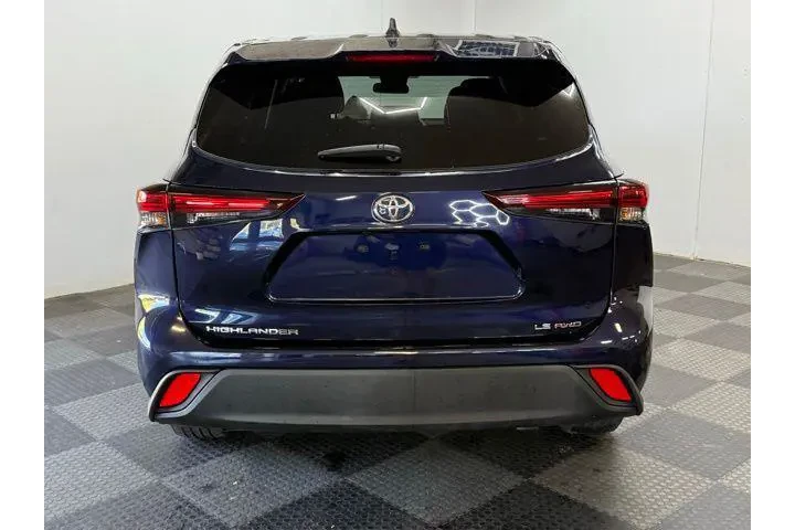 $35698 : Toyota Highlander 2024 AWD L image 8