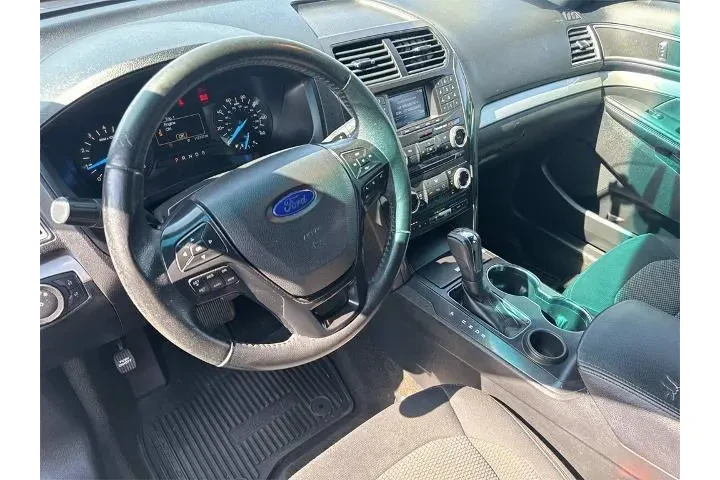 $11900 : Ford Explorer 2016 XLT 4dr S image 8