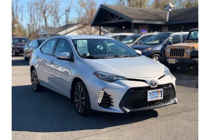 $15995 : 2018 Corolla SE image 4