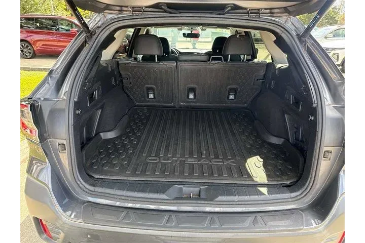 $26590 : Subaru Outback 2020 AWD Onyx image 7