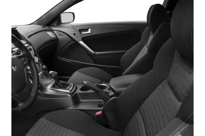 $17995 : Hyundai Genesis Coupe 2016 3 image 8