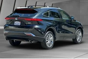 $36900 : Toyota Venza 2024 AWD XLE 4d thumbnail