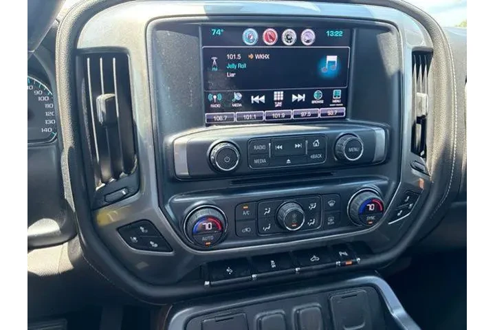 $38992 : Chevrolet Silverado 1500 201 image 9