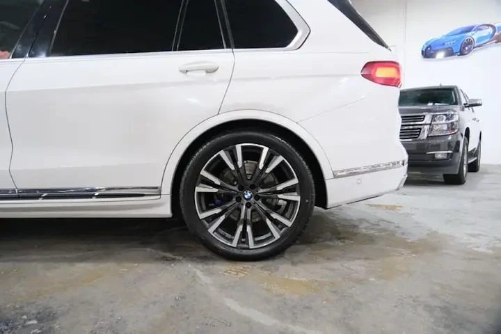 $49600 : 2020 BMW X7 xDrive50i image 7