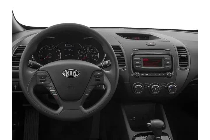 $4877 : Kia Forte 2017 LX 4dr Sedan image 7