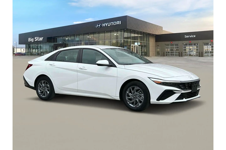 $20713 : Hyundai ELANTRA 2024 SEL 4dr image 10