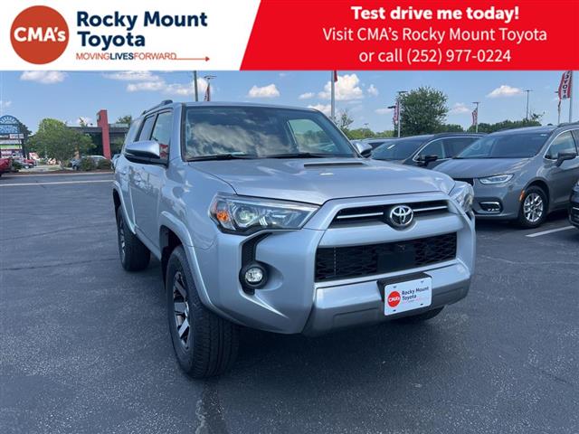 $49899 : PRE-OWNED 2024 TOYOTA 4RUNNER image 1