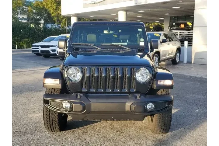 $31990 : Jeep Wrangler Unlimited 2021 image 2