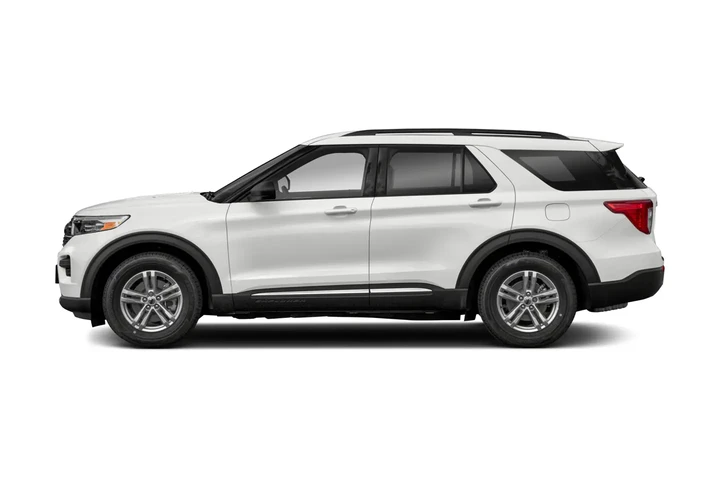 2021 Explorer XLT image 4