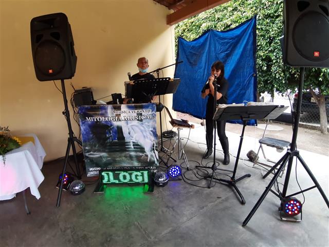 Música versatil para tu evento image 2