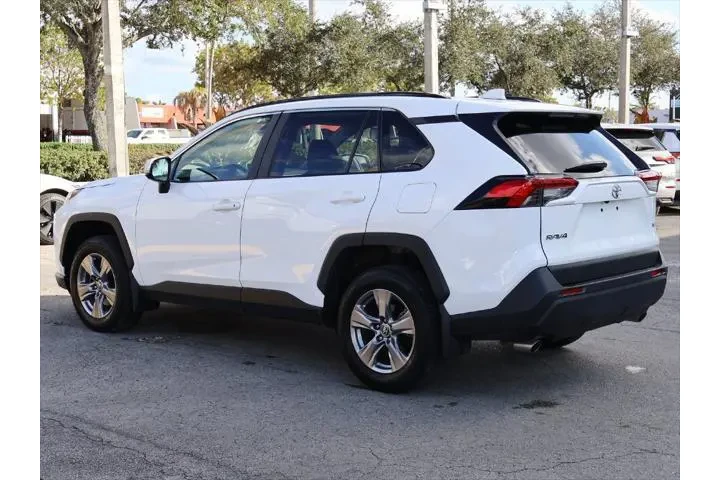 $22790 : Toyota RAV4 2024 XLE 4dr SUV image 7