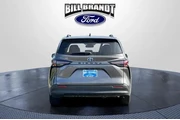 $38800 : Toyota Sienna 2023 XLE 8-Pas thumbnail