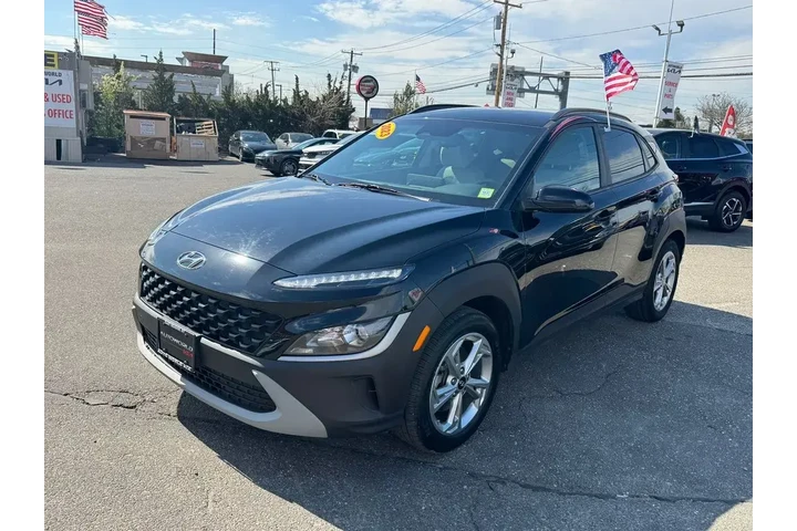 $19990 : Hyundai KONA 2023 AWD SEL 4d image 7