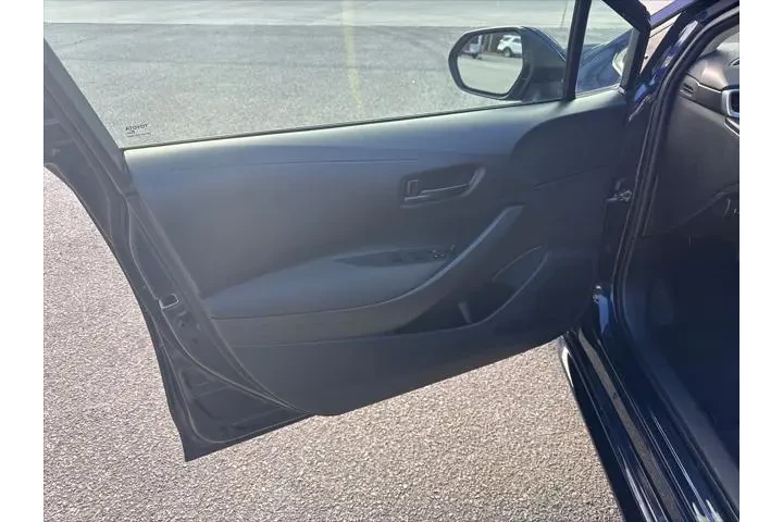 $17920 : Toyota Corolla 2024 LE 4dr S image 10